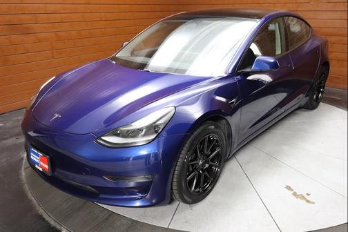 2022 Tesla Model 3 Standard Range