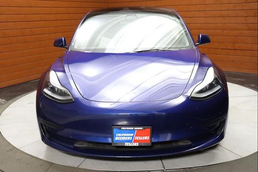 2022 Tesla Model 3 Standard Range