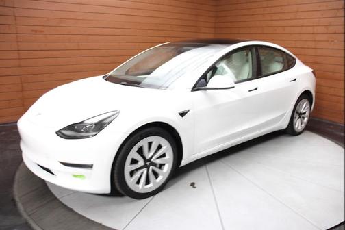 2022 Tesla Model 3 Standard Range