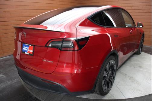 2022 Tesla Model Y Performance Dual Motor All-Wheel Drive