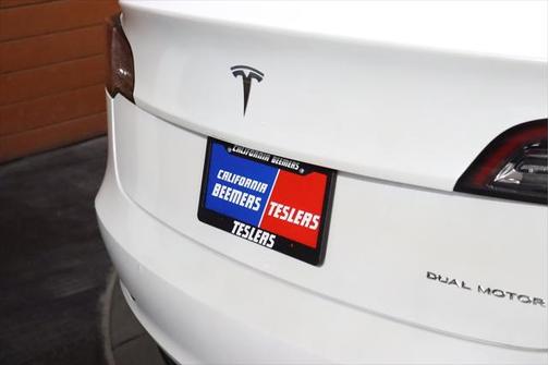 2020 Tesla Model 3 Long Range