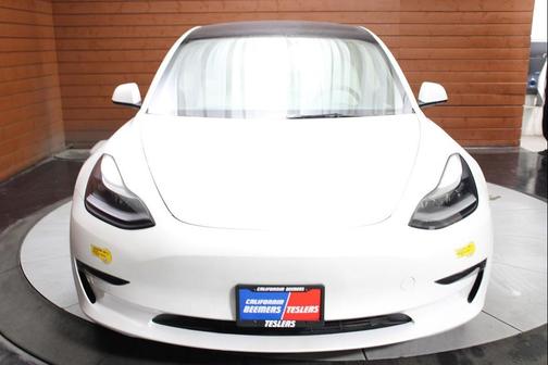 2022 Tesla Model 3 Standard Range