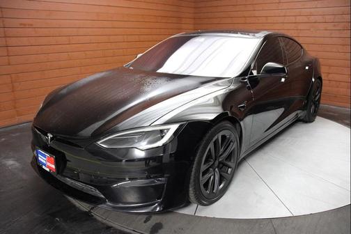 2022 Tesla Model S Plaid