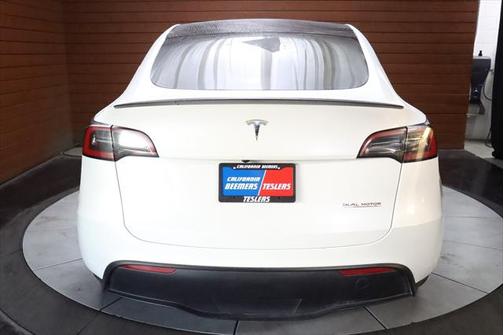 2023 Tesla Model Y Performance Dual Motor All-Wheel Drive