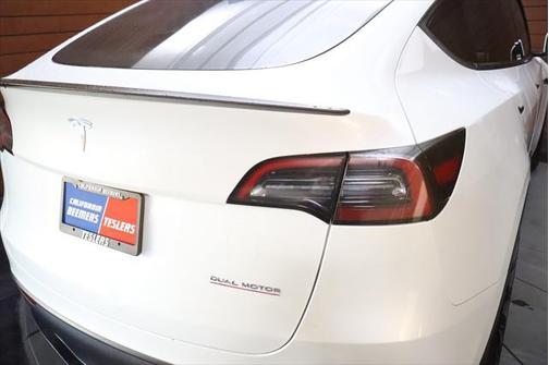 2023 Tesla Model Y Performance Dual Motor All-Wheel Drive