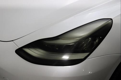 2020 Tesla Model 3 Performance