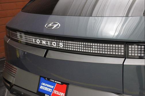 2024 Hyundai IONIQ 5 Limited