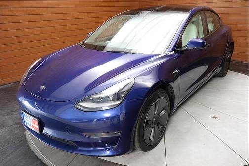 2022 Tesla Model 3 Standard Range