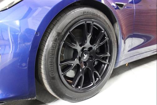 2022 Tesla Model S Dual Motor All-Wheel Drive