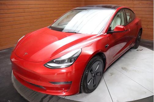 2022 Tesla Model 3 Long Range