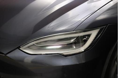 2020 Tesla Model S Long Range Plus