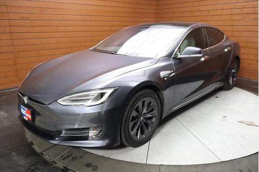 2020 Tesla Model S Long Range Plus