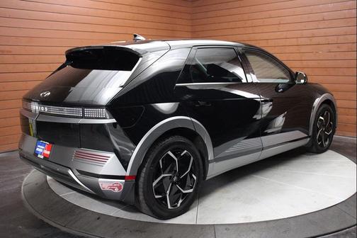 2024 Hyundai IONIQ 5 Limited