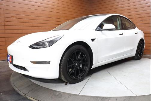 2023 Tesla Model 3 Standard Range