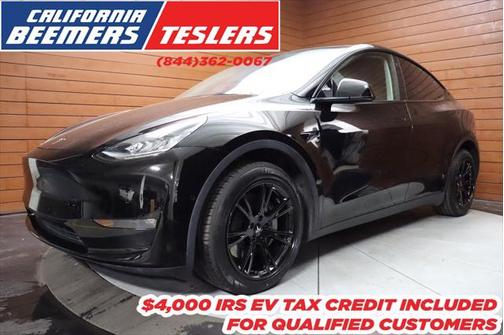 2022 Tesla Model Y Long Range Dual Motor All-Wheel Drive