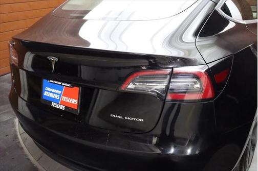 2020 Tesla Model 3 Long Range