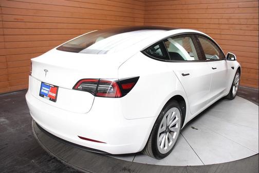 2023 Tesla Model 3 Standard Range