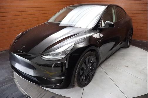 2022 Tesla Model Y Performance Dual Motor All-Wheel Drive