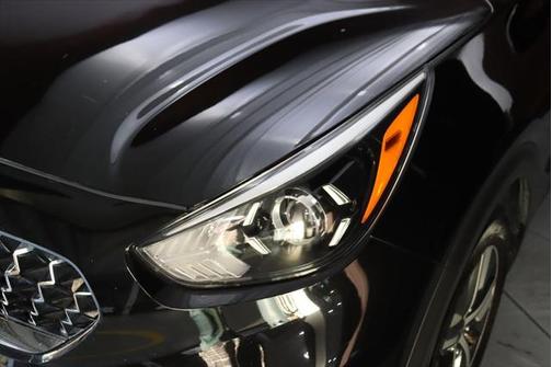 2022 Kia Niro EX Premium