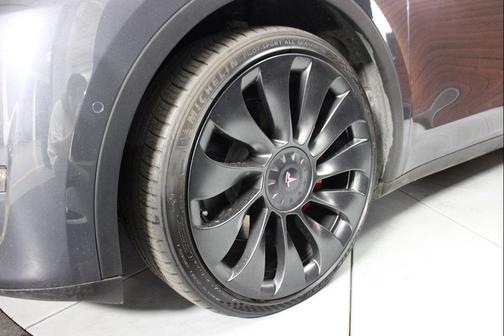 2022 Tesla Model Y Performance Dual Motor All-Wheel Drive
