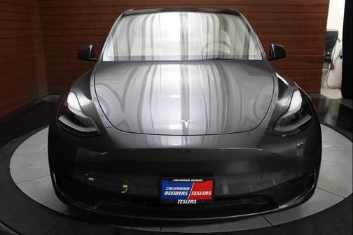 2022 Tesla Model Y Performance Dual Motor All-Wheel Drive