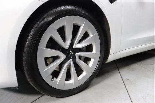 2022 Tesla Model 3 Standard Range