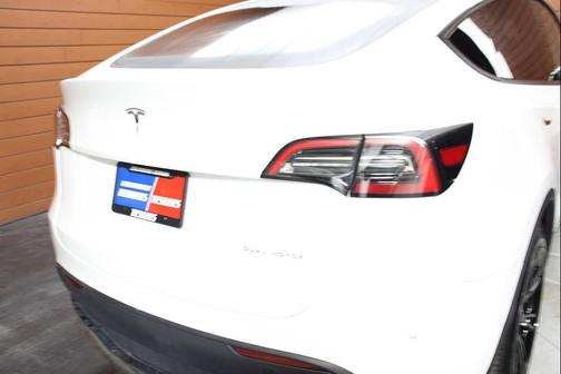 2023 Tesla Model Y Long Range AWD