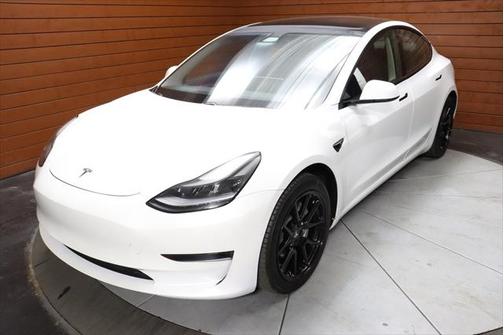 2023 Tesla Model 3 Standard Range