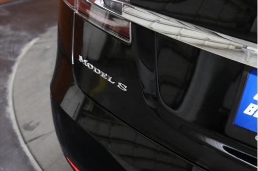 2018 Tesla Model S 75D