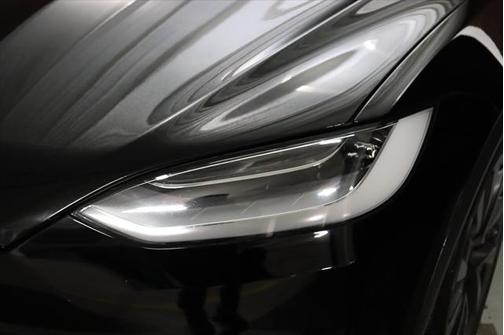 2022 Tesla Model X Dual Motor All-Wheel Drive
