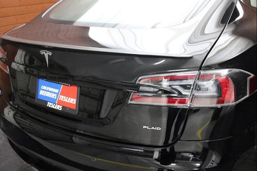 2022 Tesla Model S Plaid