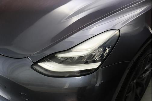 2018 Tesla Model 3 Performance