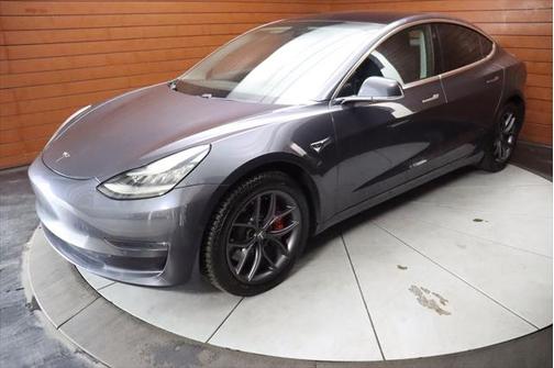 2018 Tesla Model 3 Performance