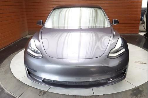 2018 Tesla Model 3 Performance