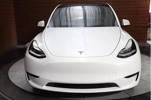 2021 Tesla Model Y Long Range Dual Motor All-Wheel Drive