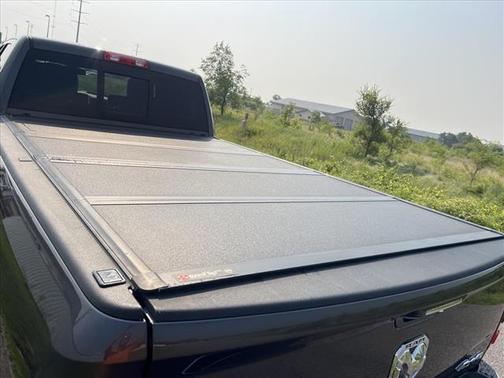 2020 RAM 2500 Laramie Crew Cab 4X4 8' Box