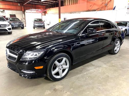 Photo 2 of 60 of 2014 Mercedes-Benz CLS-Class CLS 550 4MATIC