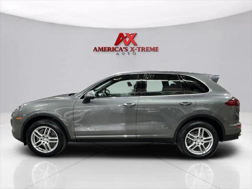 2018 Porsche Cayenne Base