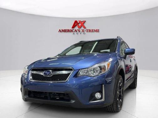 Hyper Blue 2017 Subaru Crosstrek 2.0i Premium