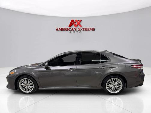 2020 Toyota Camry XLE