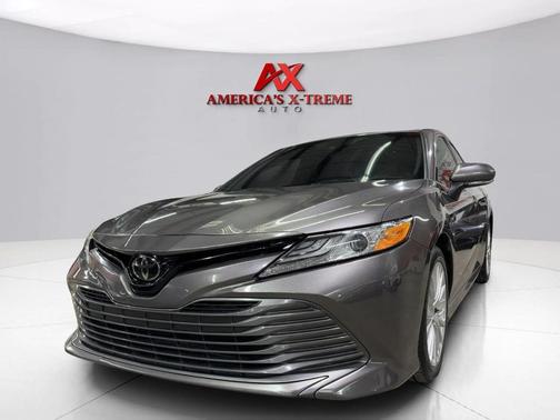 2020 Toyota Camry XLE