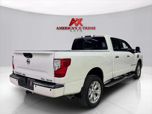 2017 Nissan Titan XD SL