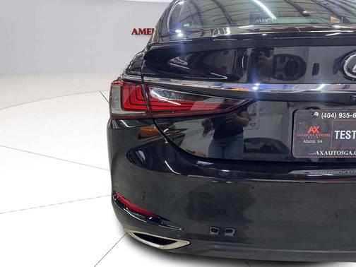 Obsidian 2020 Lexus ES 350 Base