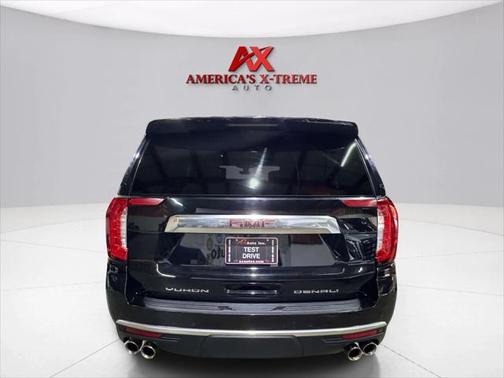 2022 GMC Yukon XL Denali