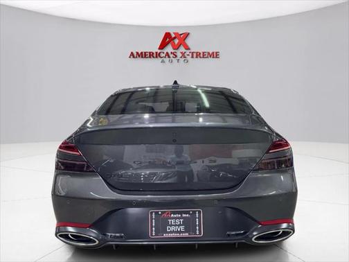 2024 Genesis G70 2.5T RWD