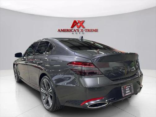 2024 Genesis G70 2.5T RWD