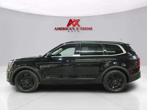 Ebony Black 2022 Kia Telluride SX