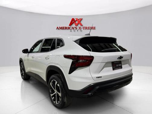 2024 Chevrolet Trax FWD 1RS