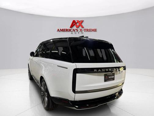 2025 Land Rover Range Rover P530 Autobiography