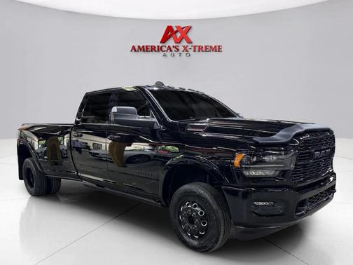 2022 RAM 3500 Limited Crew Cab 4x4 8' Box